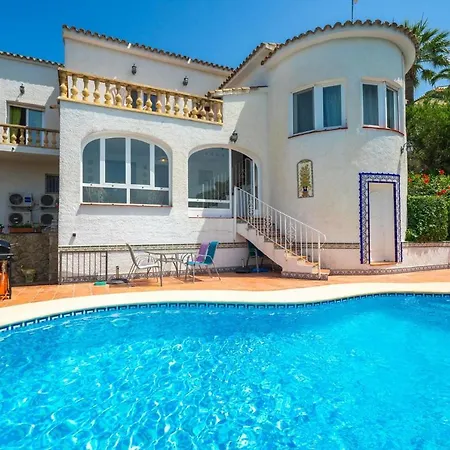 Stunning With Panoramic Views And Private Pool Вилла Дения